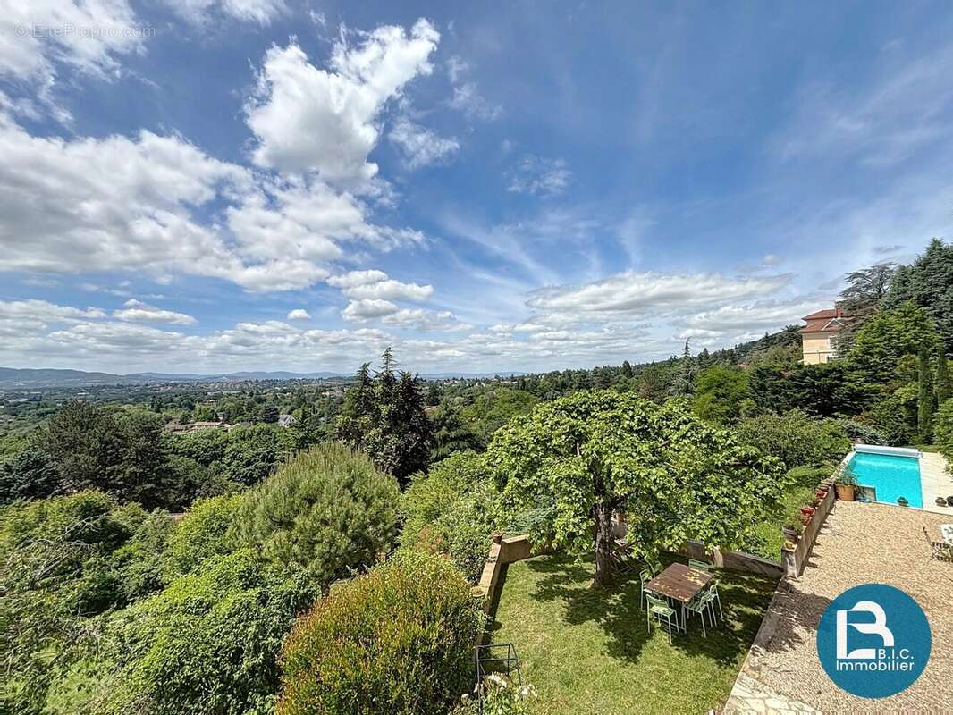 Maison à SAINT-DIDIER-AU-MONT-D'OR