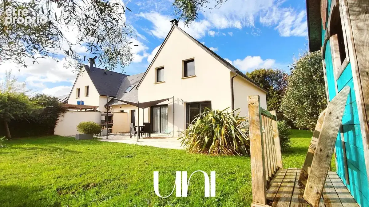 Maison 6 pièces de 120 m2 avec jardin de 398 m2 - photo 1