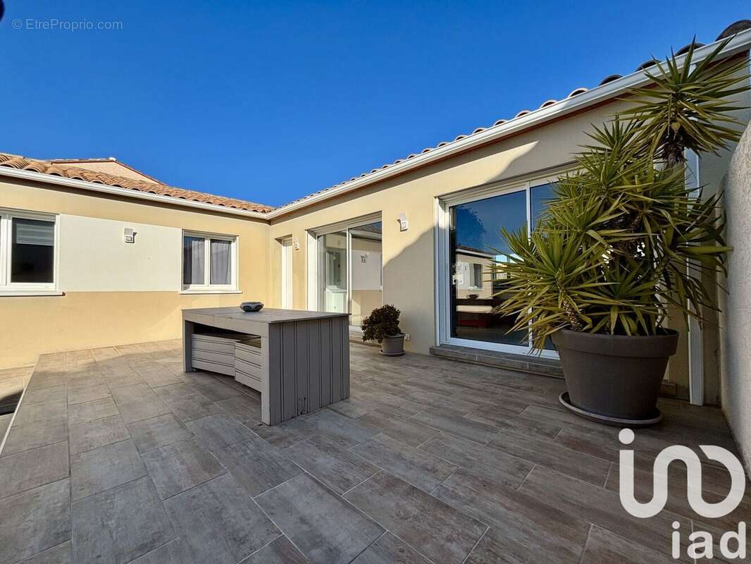 Photo 6 - Maison à CAVES