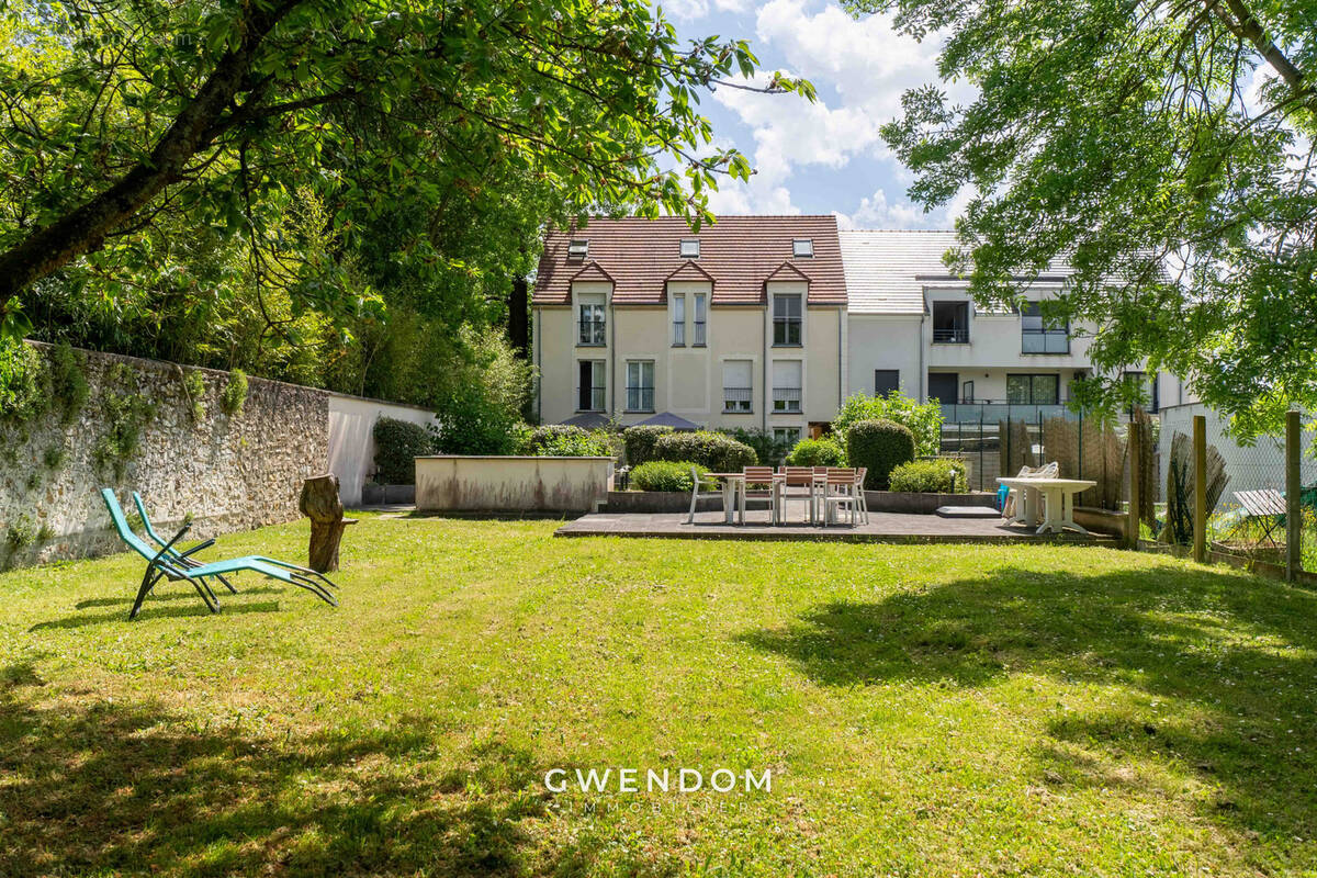 Appartement à TORCY