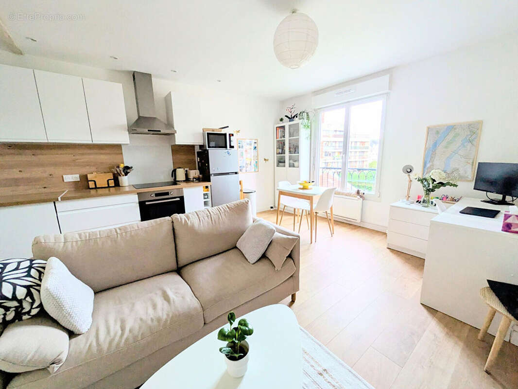 Appartement à VILLEMOMBLE