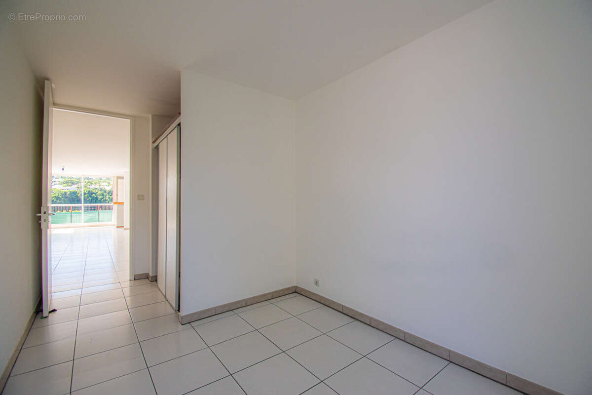 Appartement à SAINT-DENIS