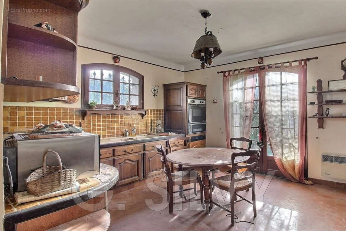 Maison à ORANGE