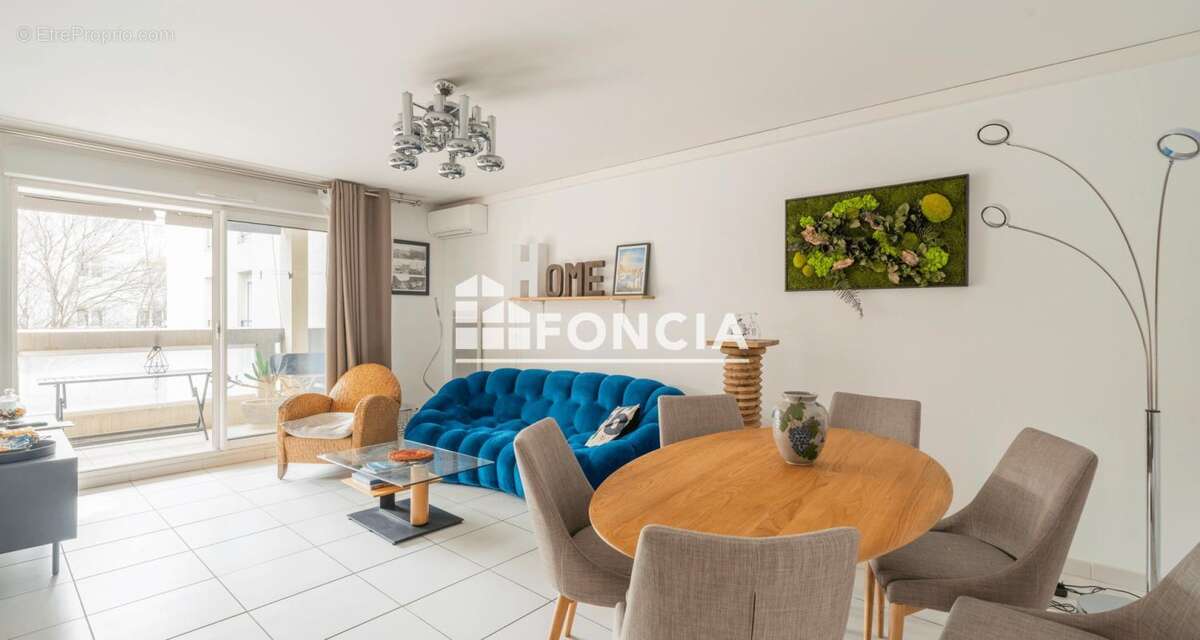 Appartement à MARSEILLE-10E