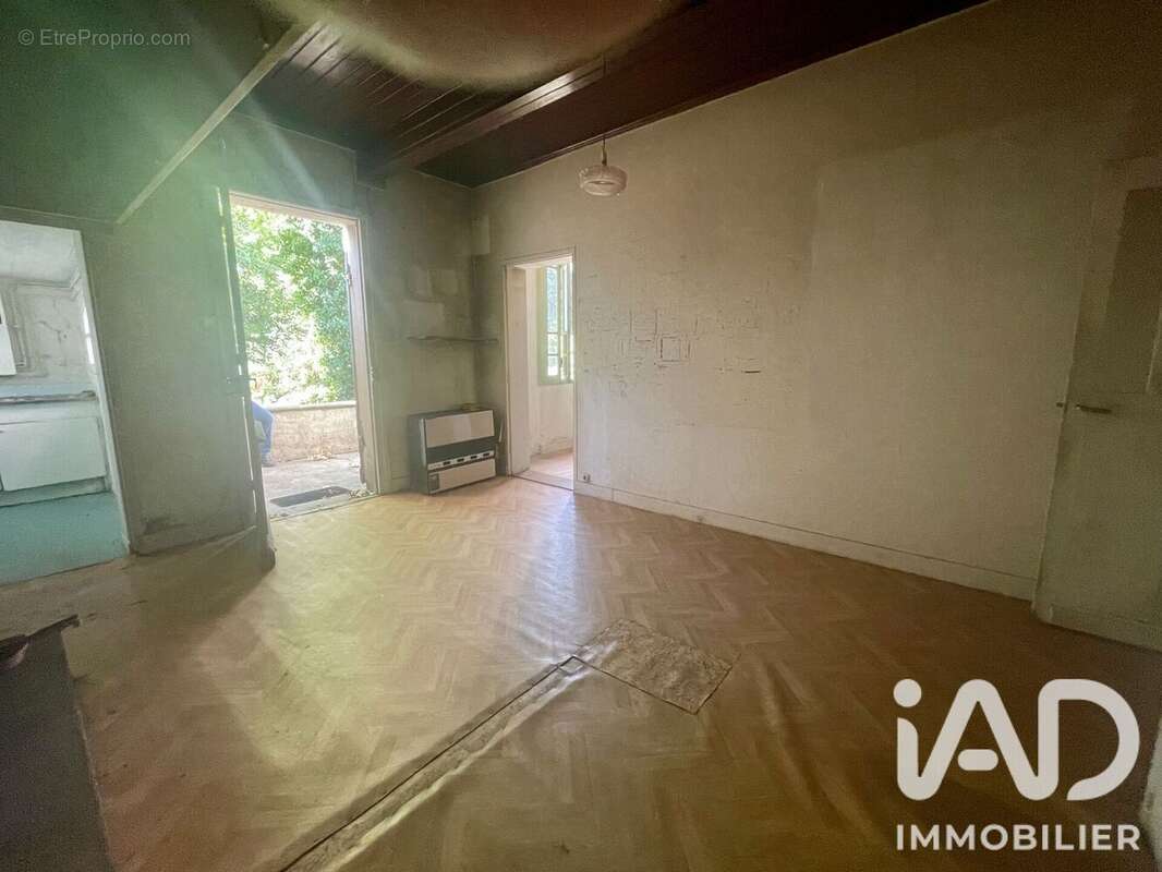 Maison 145 m² à Vayres  - photo 7