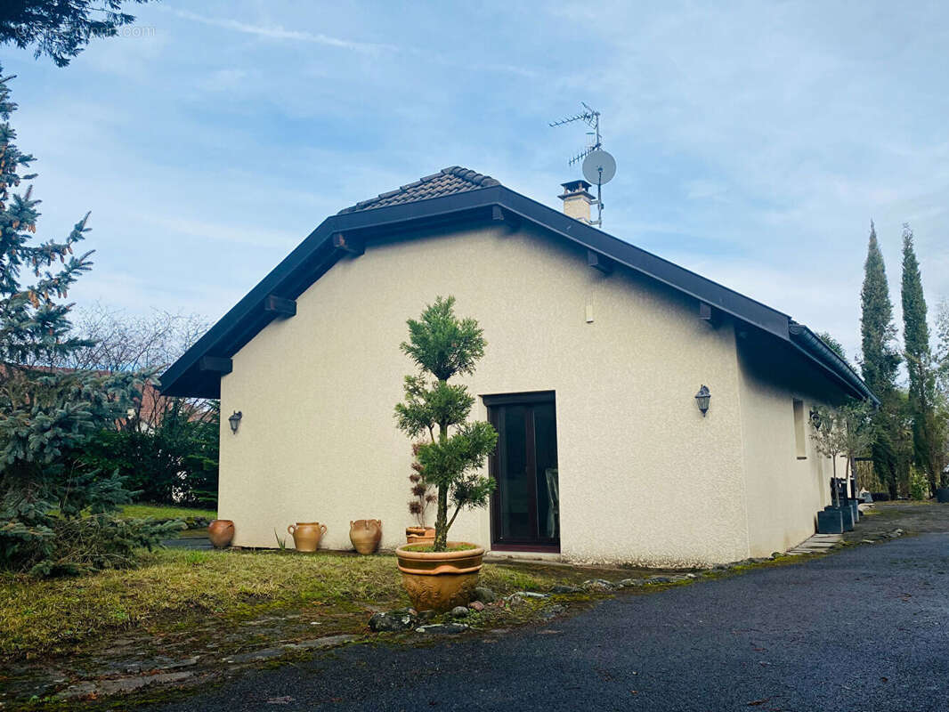 Maison à DOUVAINE