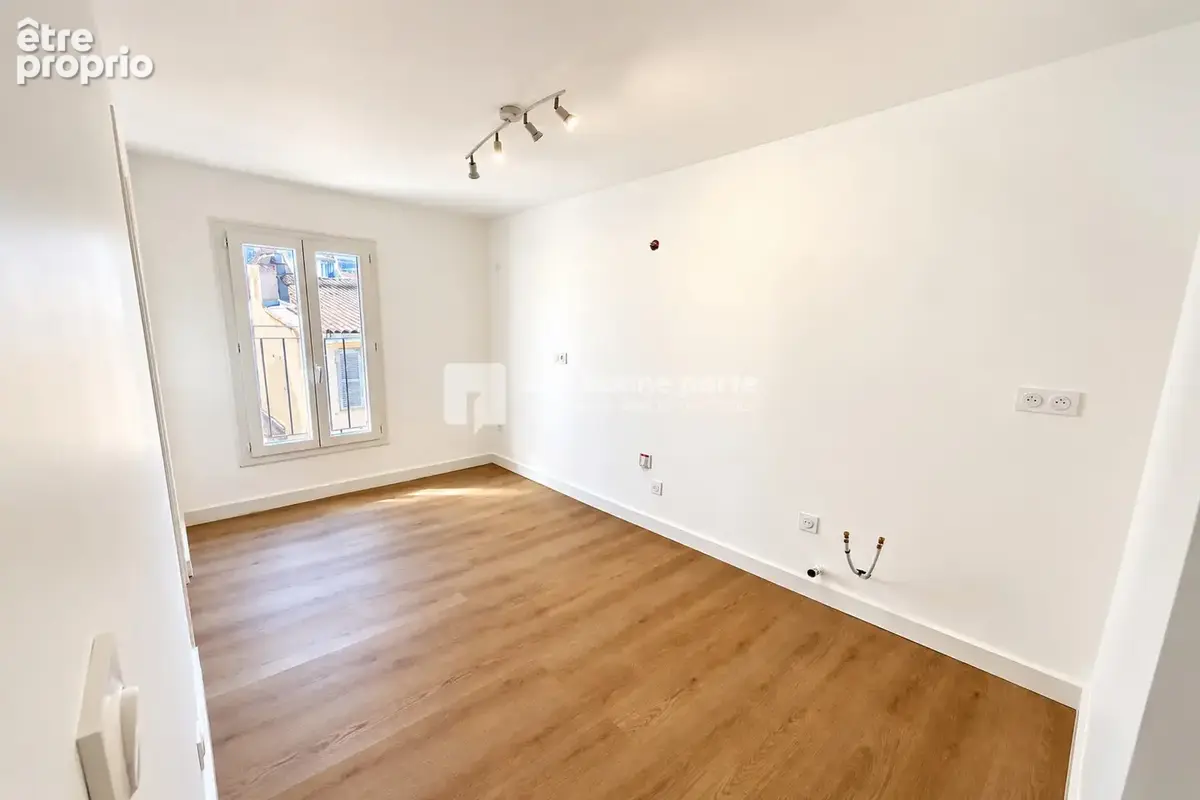 Appartement 41 m² à vendre à Marseille-1e (13001) - photo 3