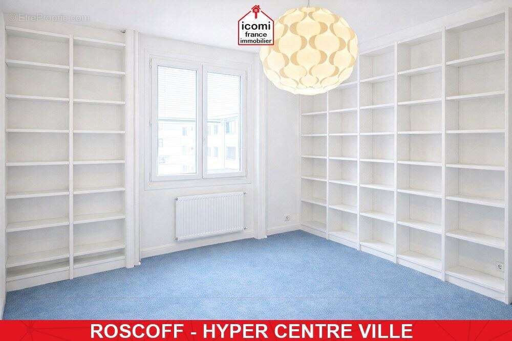 Finistere - roscoff (29680) - a vendre - maison t7 de +150m² : 1 studio et 1 duplex t5  - terrain 350m² environ - garage et stat - photo 9
