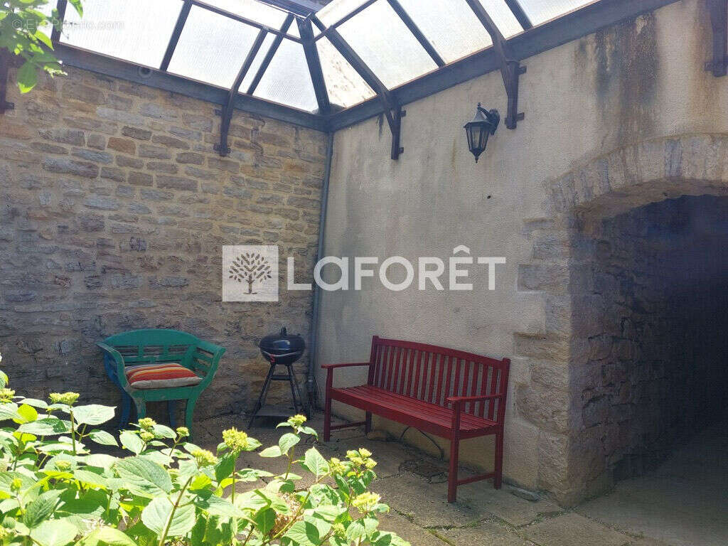 Maison à LONS-LE-SAUNIER