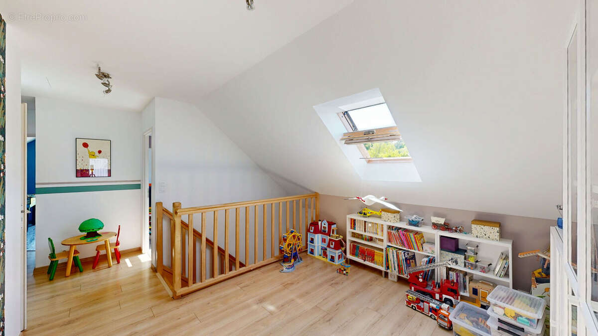 Maison à AUXON-DESSUS