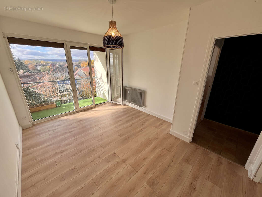 Appartement à LONGVIC