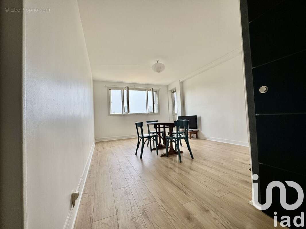 Photo 2 - Appartement à BRETIGNY-SUR-ORGE