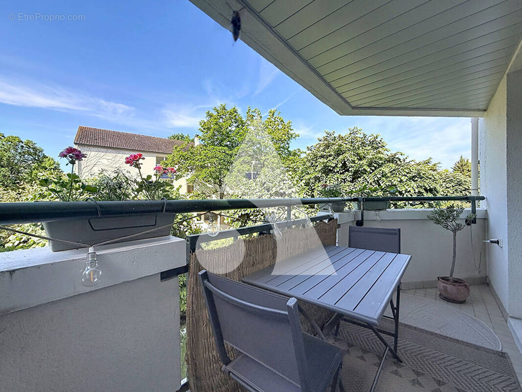 Appartement à RUEIL-MALMAISON