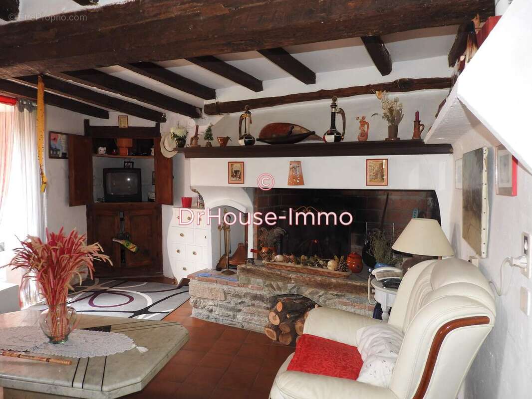 Maison à SAINT-MARSAL