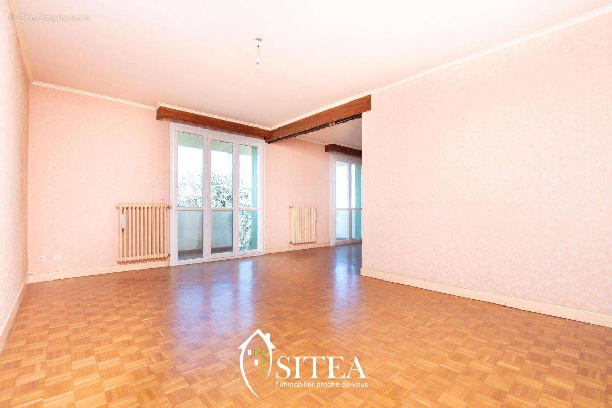 Appartement à COLOMIERS