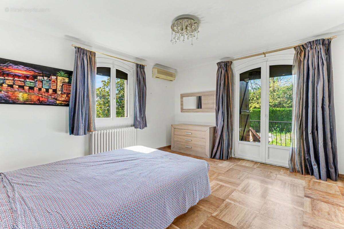 Maison à RAMONVILLE-SAINT-AGNE