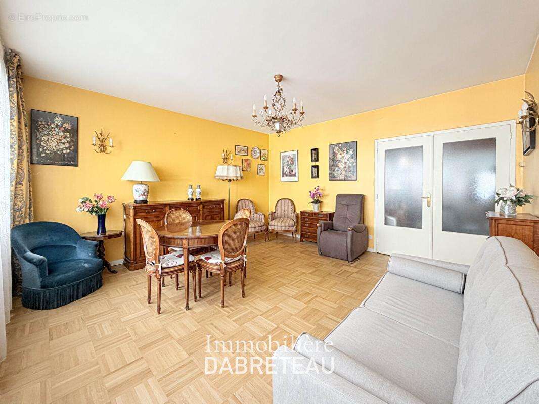 Appartement à LYON-6E