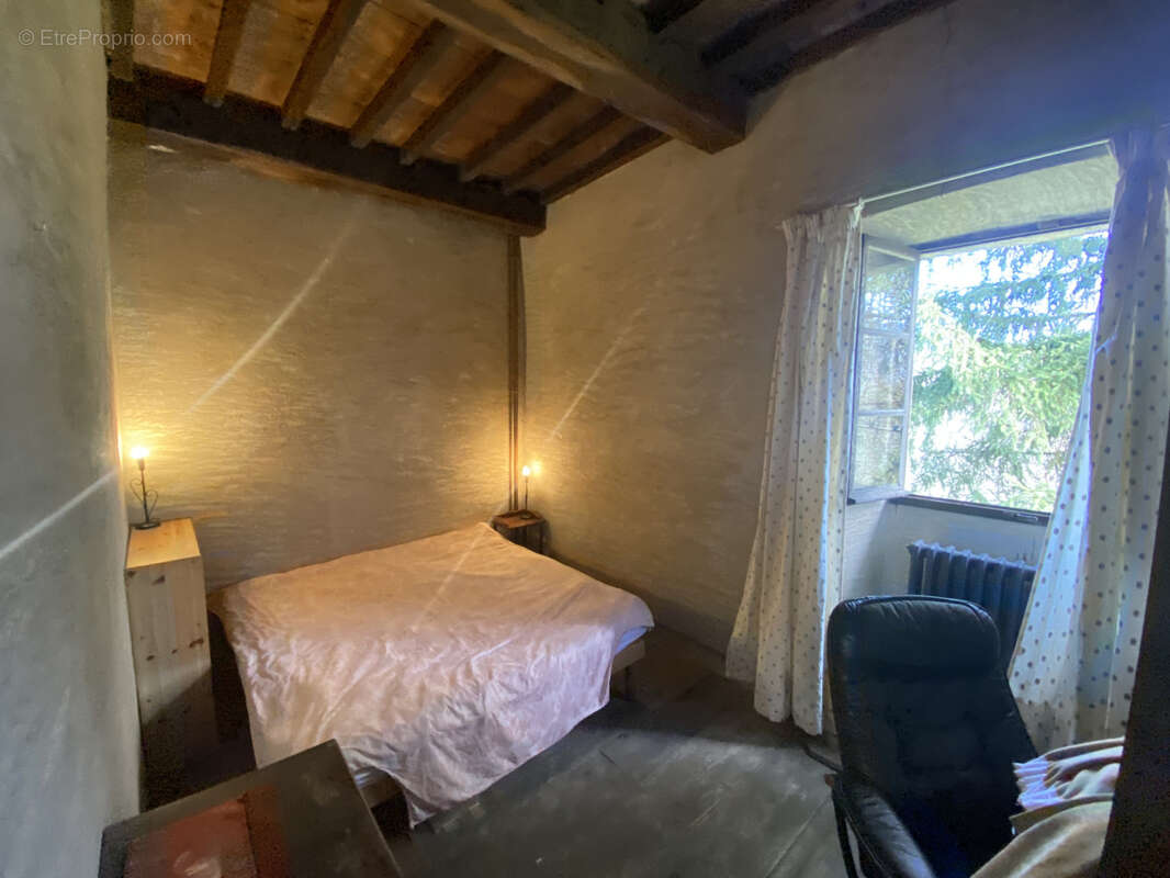 Maison à ARGENTAT