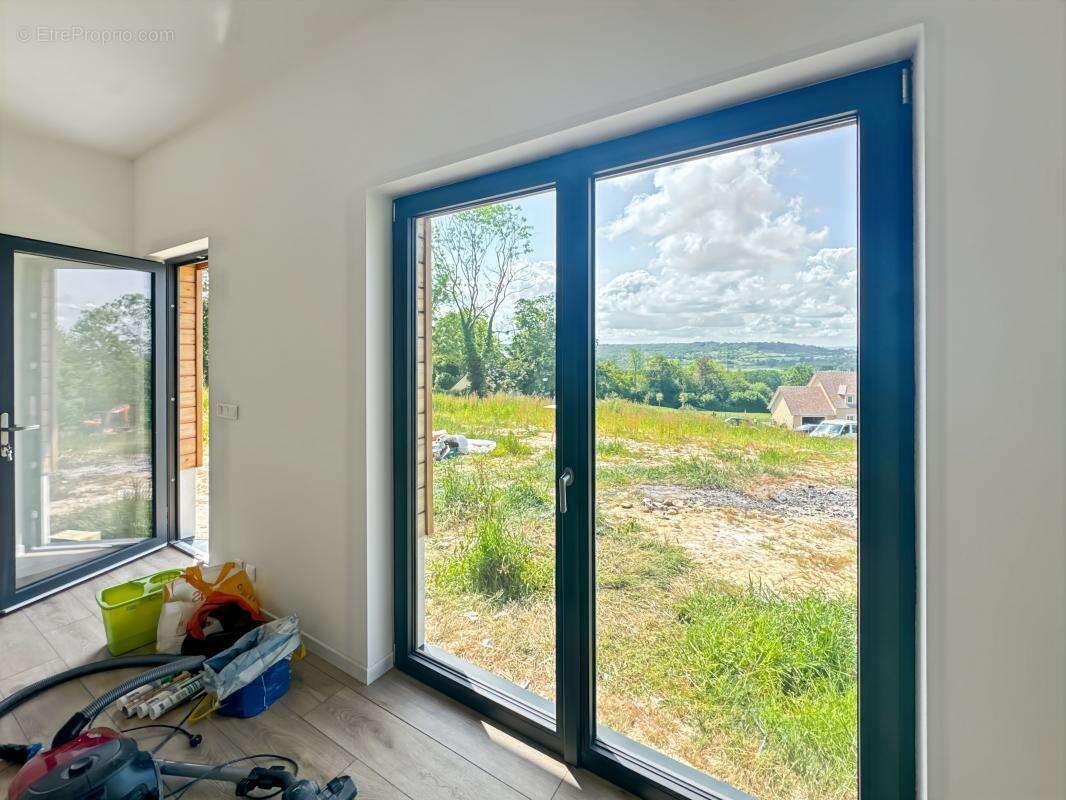 Maison à VIEUX-BOURG