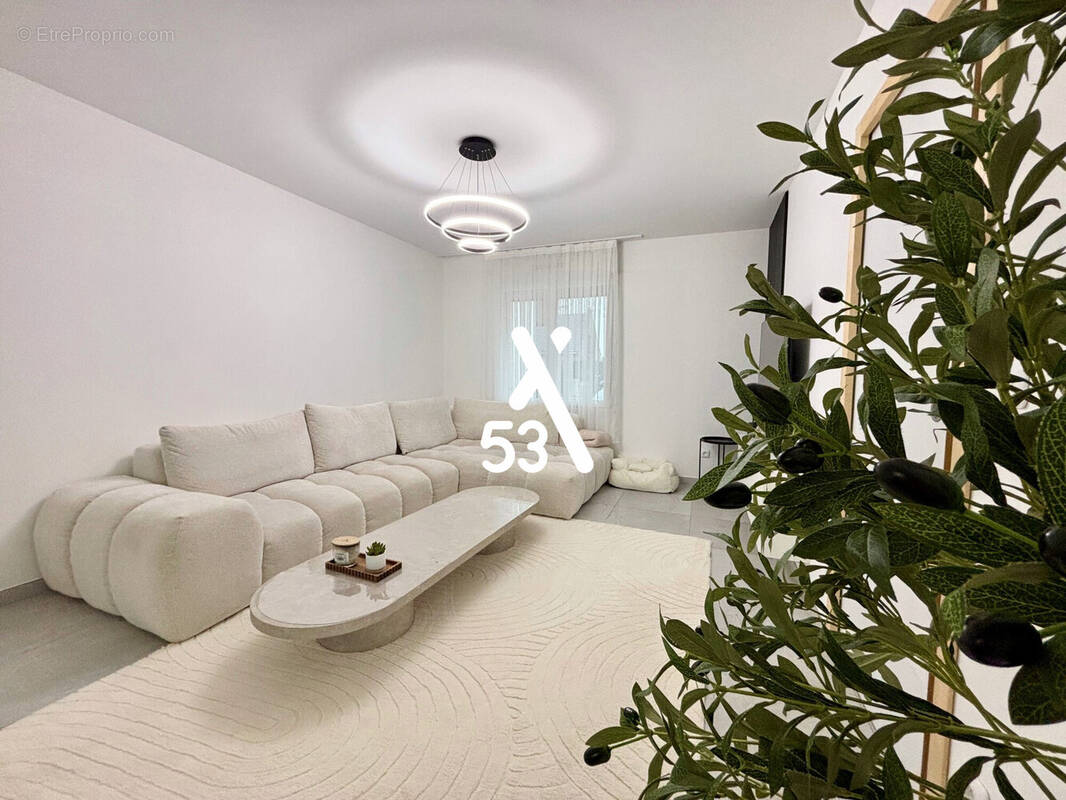 Maison à EPERLECQUES