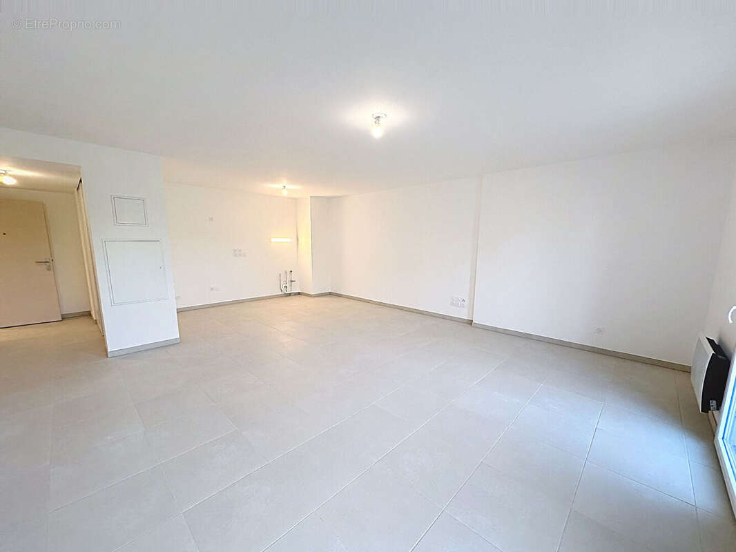 Appartement à CABRIES