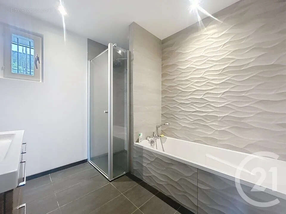 Maison à SAINT-FARGEAU-PONTHIERRY