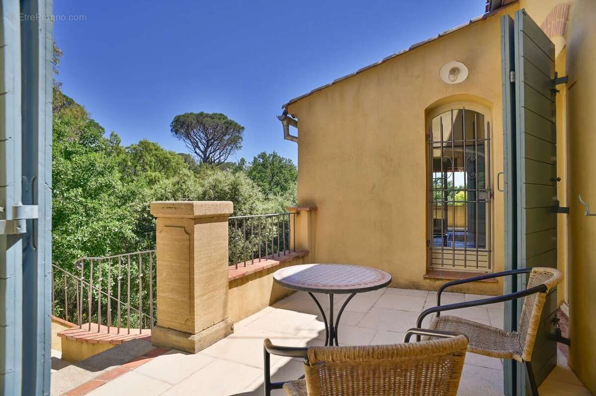 Maison à SAINT-RAPHAEL