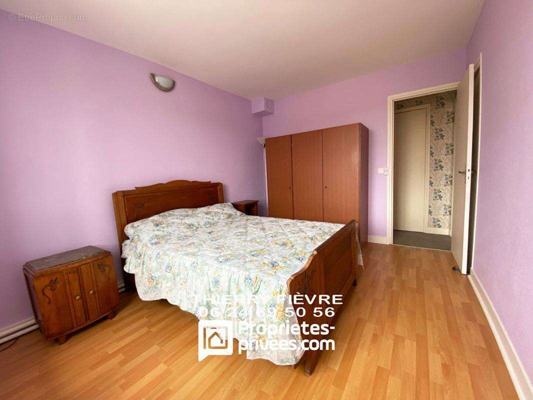 Maison à BEAUMONT-EN-VERON