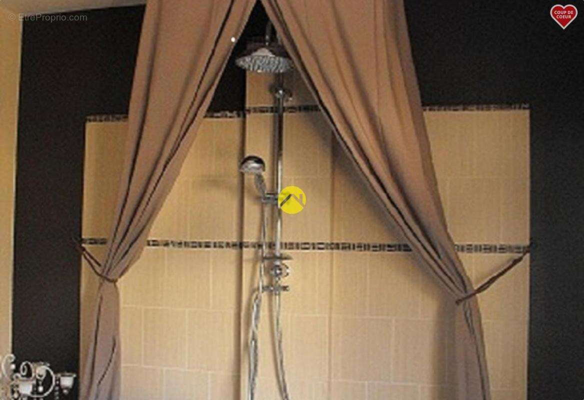 Maison à BEAURAINVILLE