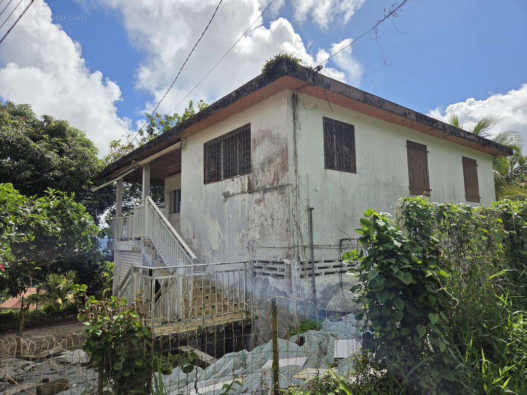 Maison à SAINT-JOSEPH