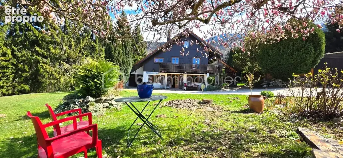 Maison au charme chalet  avec dépendances - photo 22
