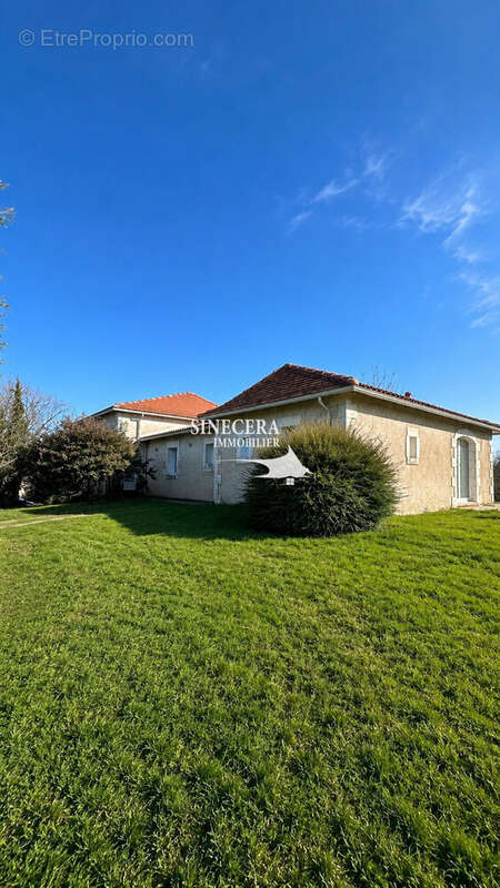 Maison à RIBERAC