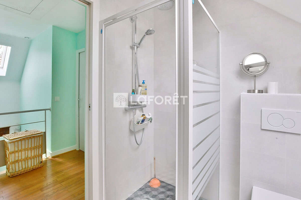 Maison à LA CELLE-SAINT-CLOUD