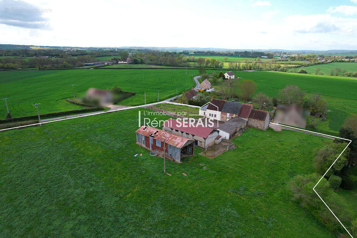 Maison à BOUCE
