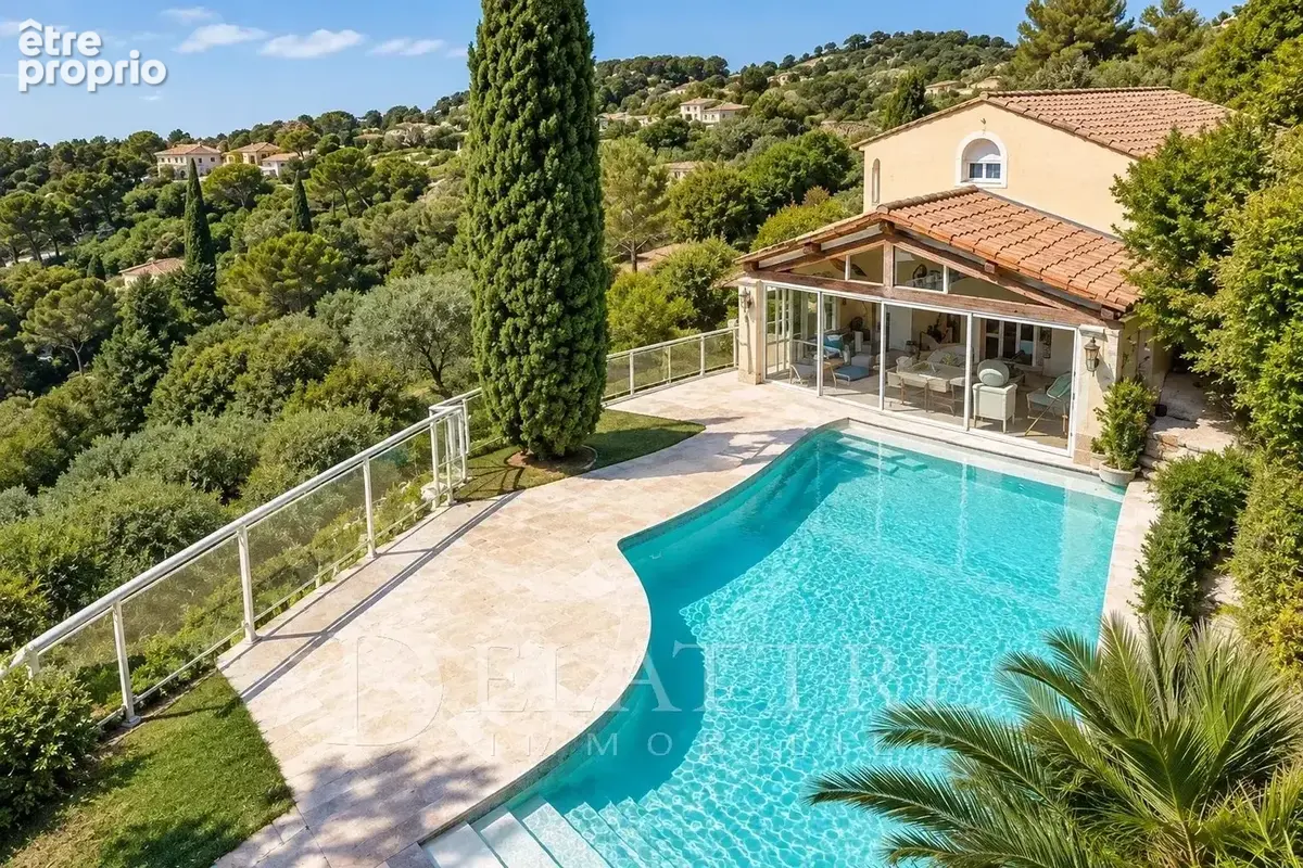 Photo Maison à Mougins au prix de 1 680 000€
