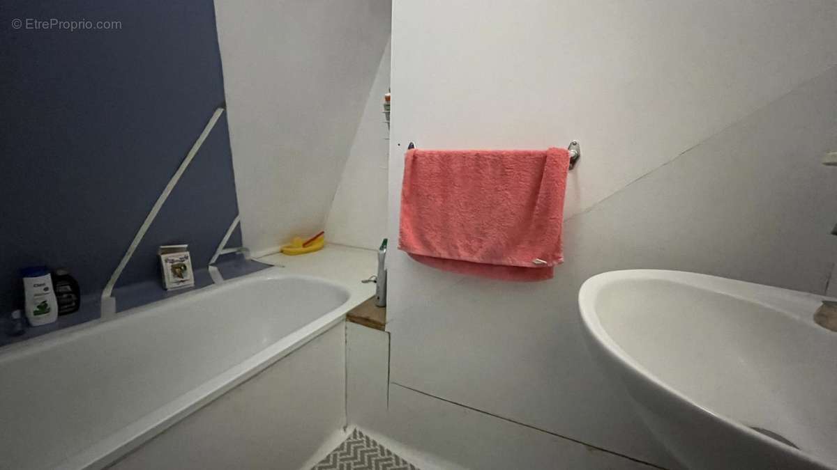 Maison à SAINT-DIDIER-SUR-ARROUX