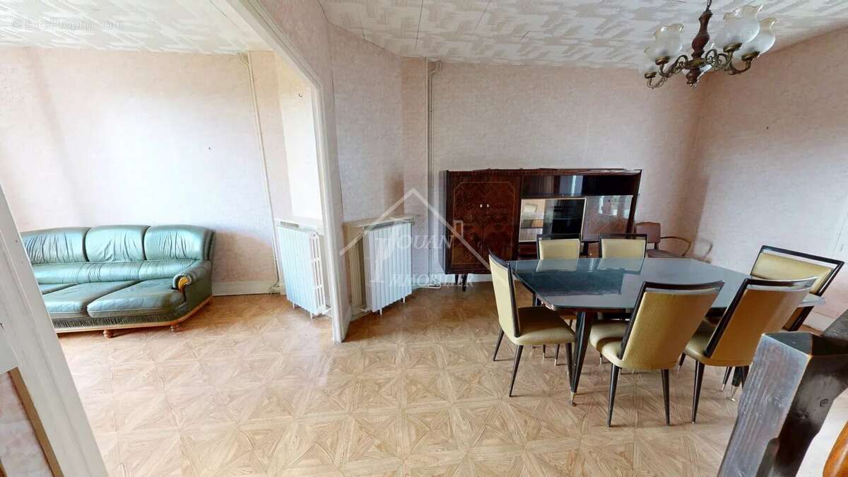 Maison à SAINT-ELOY-LES-MINES