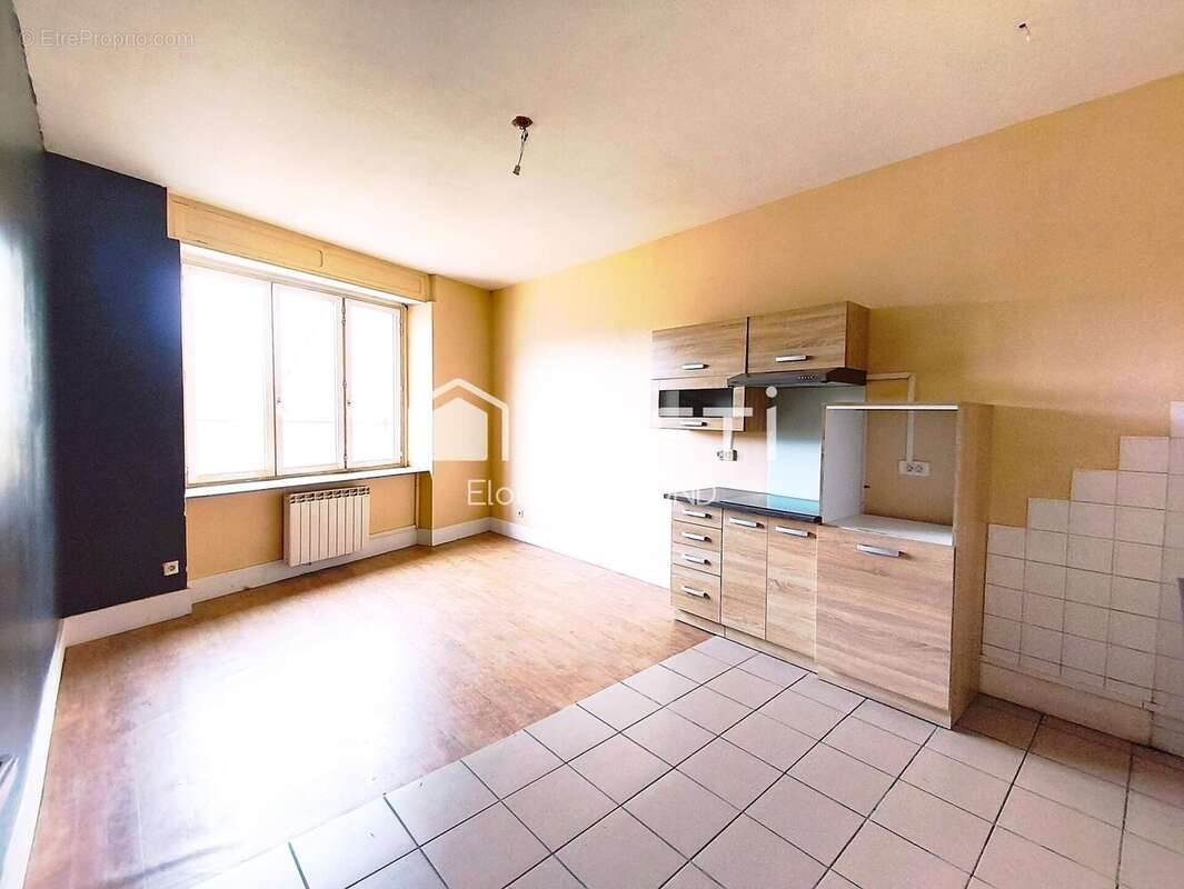 Photo 3 - Appartement à VILLEREVERSURE