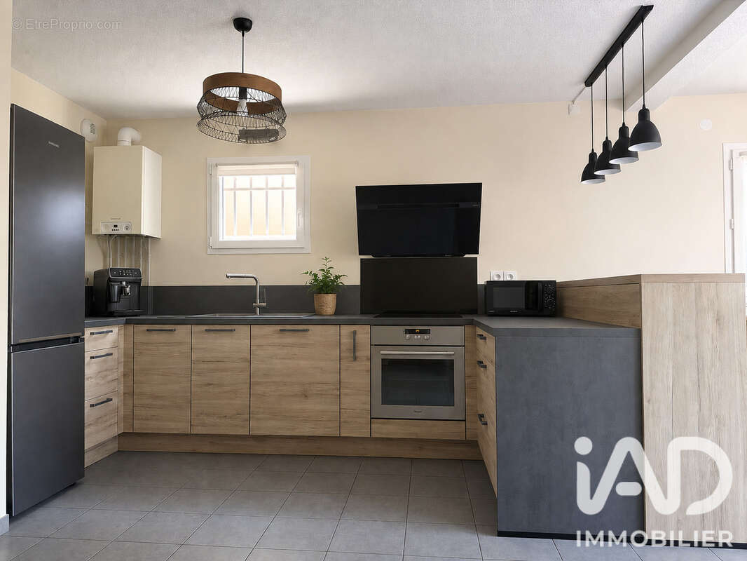 Photo 2 - Maison à VILLENAVE-D'ORNON
