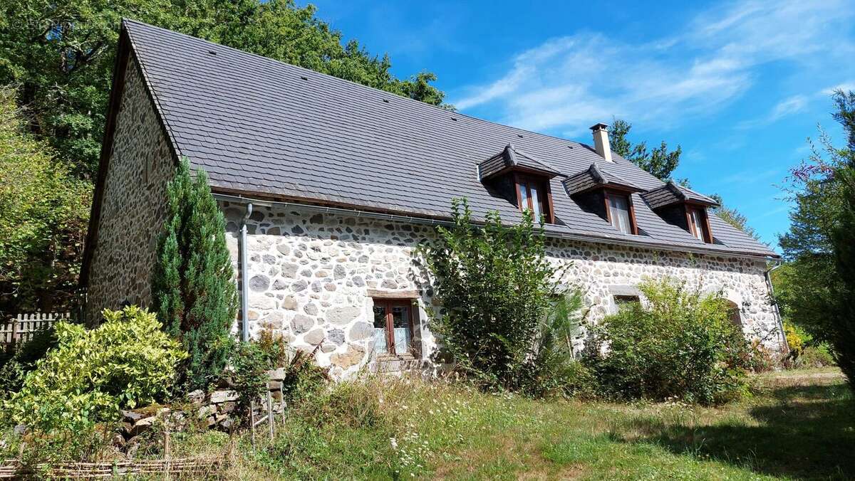 Maison à JALEYRAC