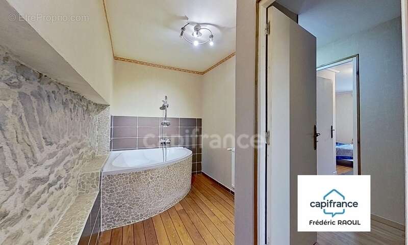 Maison 238 m² à Lamargelle  - photo 8