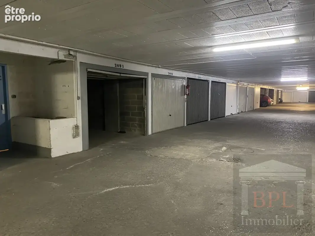 Parking 17 m² à Paris-11e  - photo 3