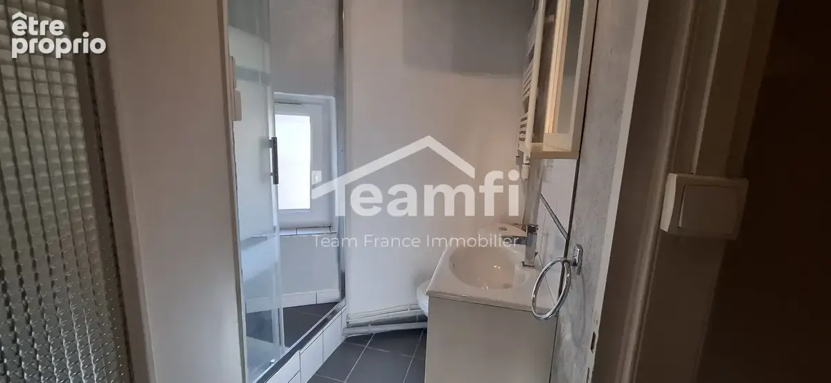 Maison 28 m² à Les Martres-De-Veyre  - photo 5