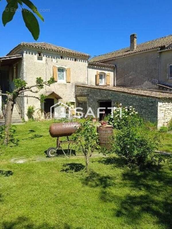 Photo 1 - Maison à MONTAIGU-DE-QUERCY
