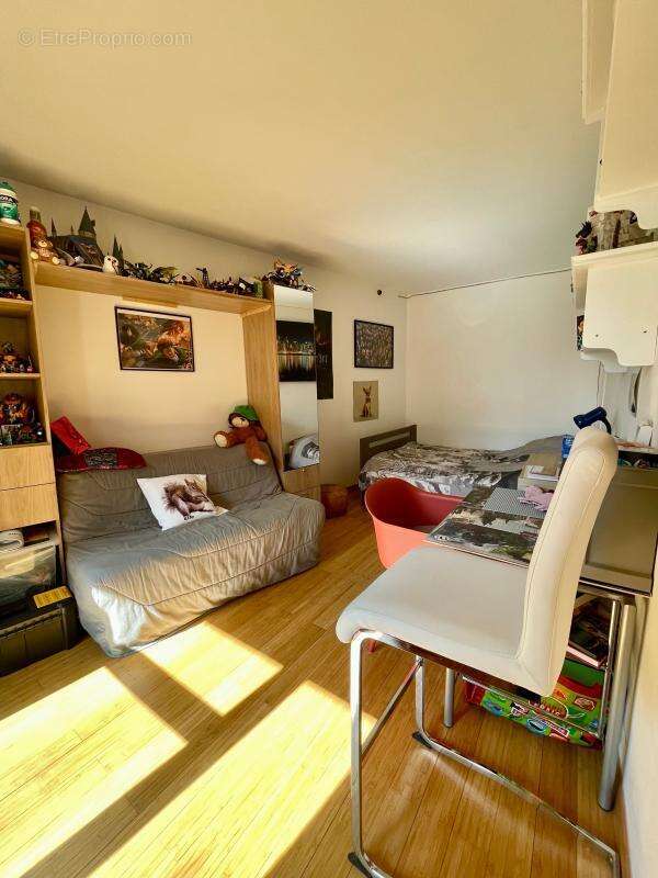 Appartement à LES ULIS
