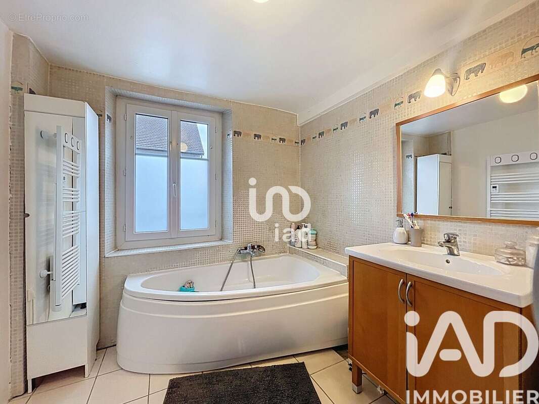 Photo 8 - Appartement à FERRIERES-EN-BRIE