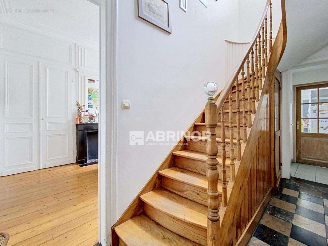 Maison à LA MADELEINE