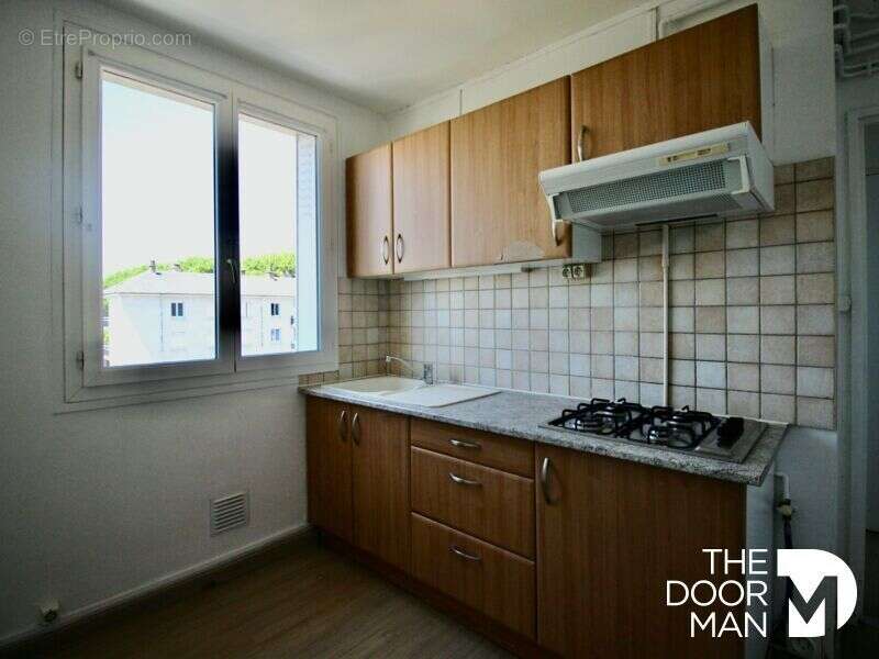 Appartement 18000 - photo 4
