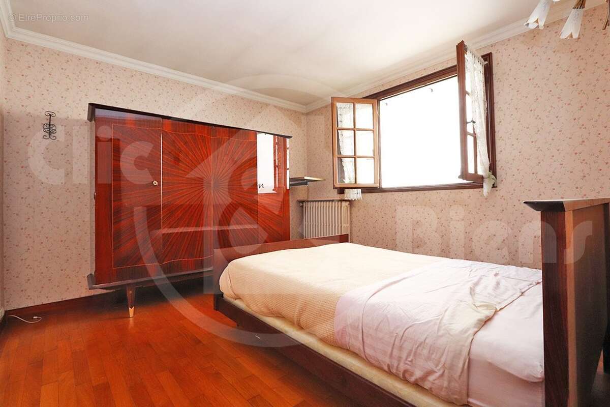 p1 - Maison à VELIZY-VILLACOUBLAY