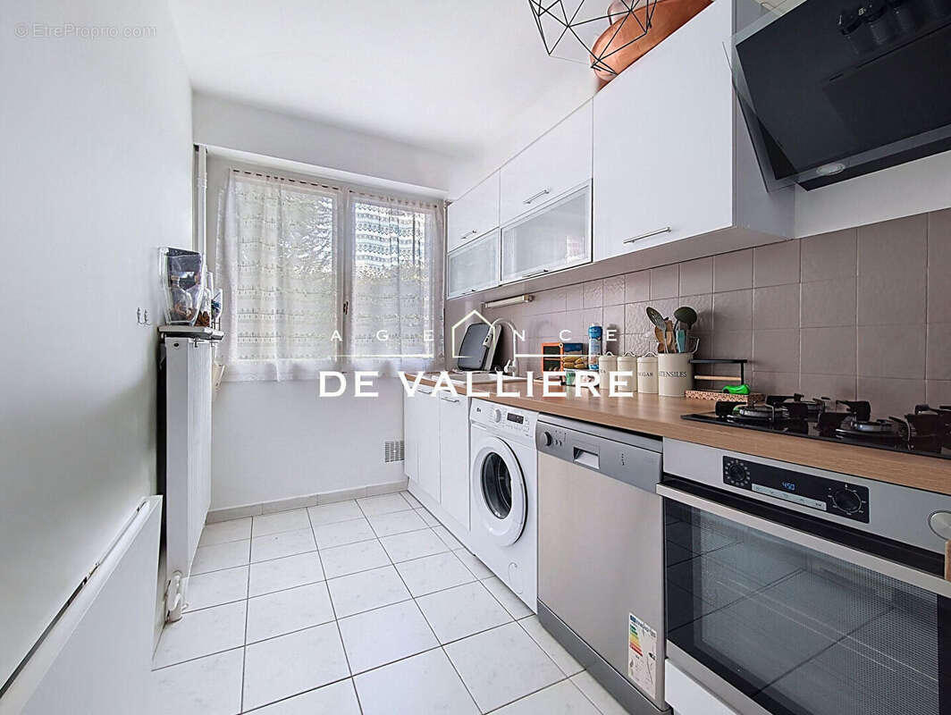 Appartement à RUEIL-MALMAISON